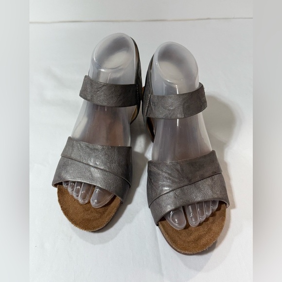 SOFFT Pewter gray Verina wedge Sandals size 7 - Picture 1 of 9